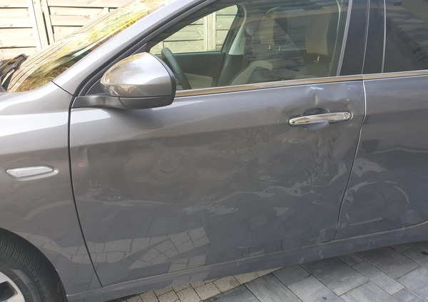 Fiat Tipo cena 33900 przebieg: 152000, rok produkcji 2018 z Limanowa małe 191